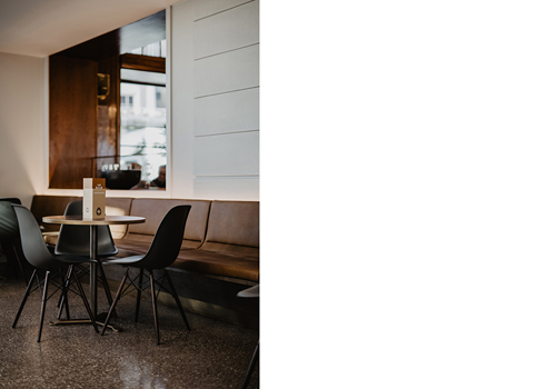 Pavillon Cafe Bazar - LC4